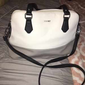 White & Black Purse | Cross Body